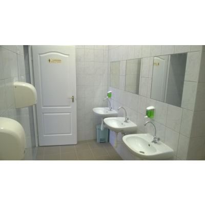 Az iskolai tanítás kezdetére megszépültek a helyi iskolák és intézmények is Az iskolai tanítás kezdetére megszépültek a helyi iskolák és intézmények is