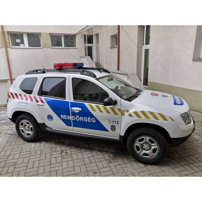 Gépjárművel támogatja az önkormányzat a monori rendőrök munkáját