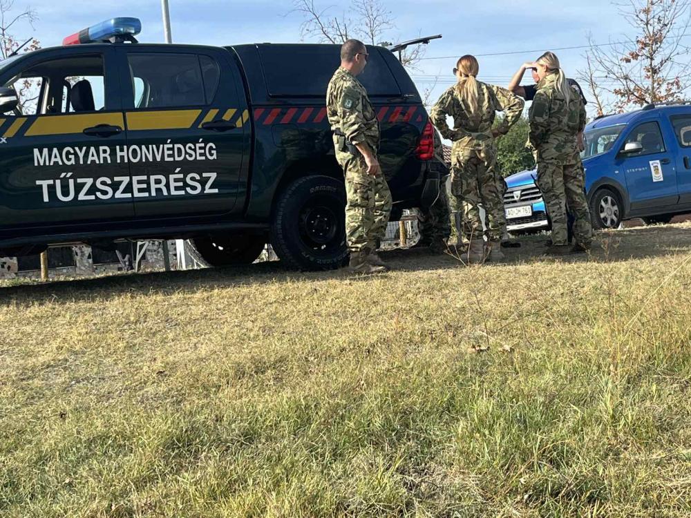 Lövedéket találtak a monori Kis-tóban